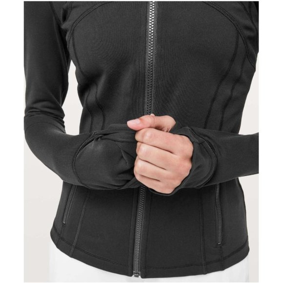 EUC Lululemon Define Jacket Kate Middleton Zip Front Size 4 - Picture 7 of 9